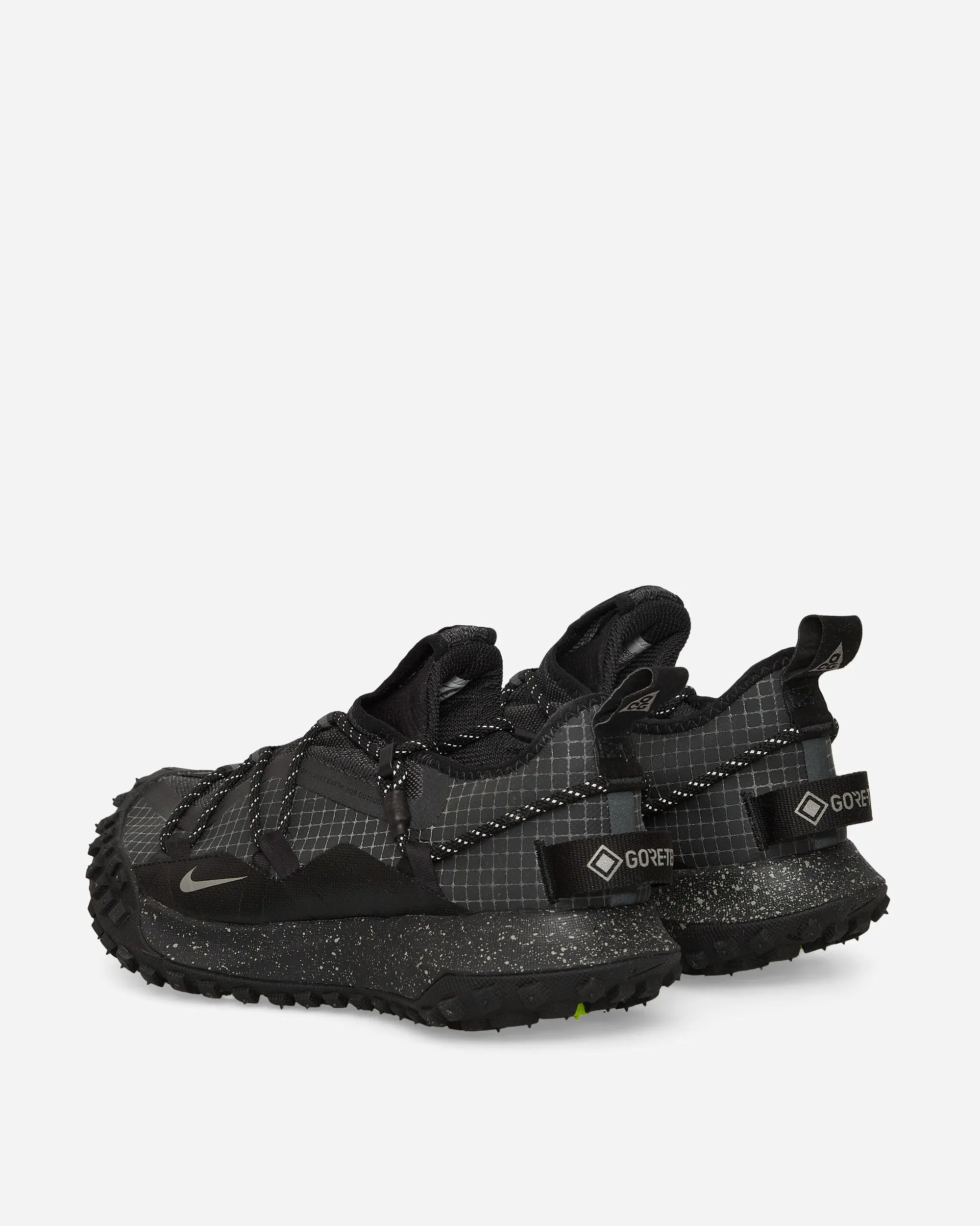 ACG Mountain Fly Low GORE-TEX Sneakers Black