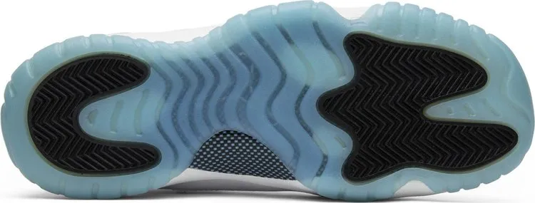 Air Jordan 11 BG Legend Blue, white
