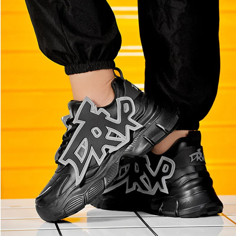 Aule Graffiti Surge Sneakers