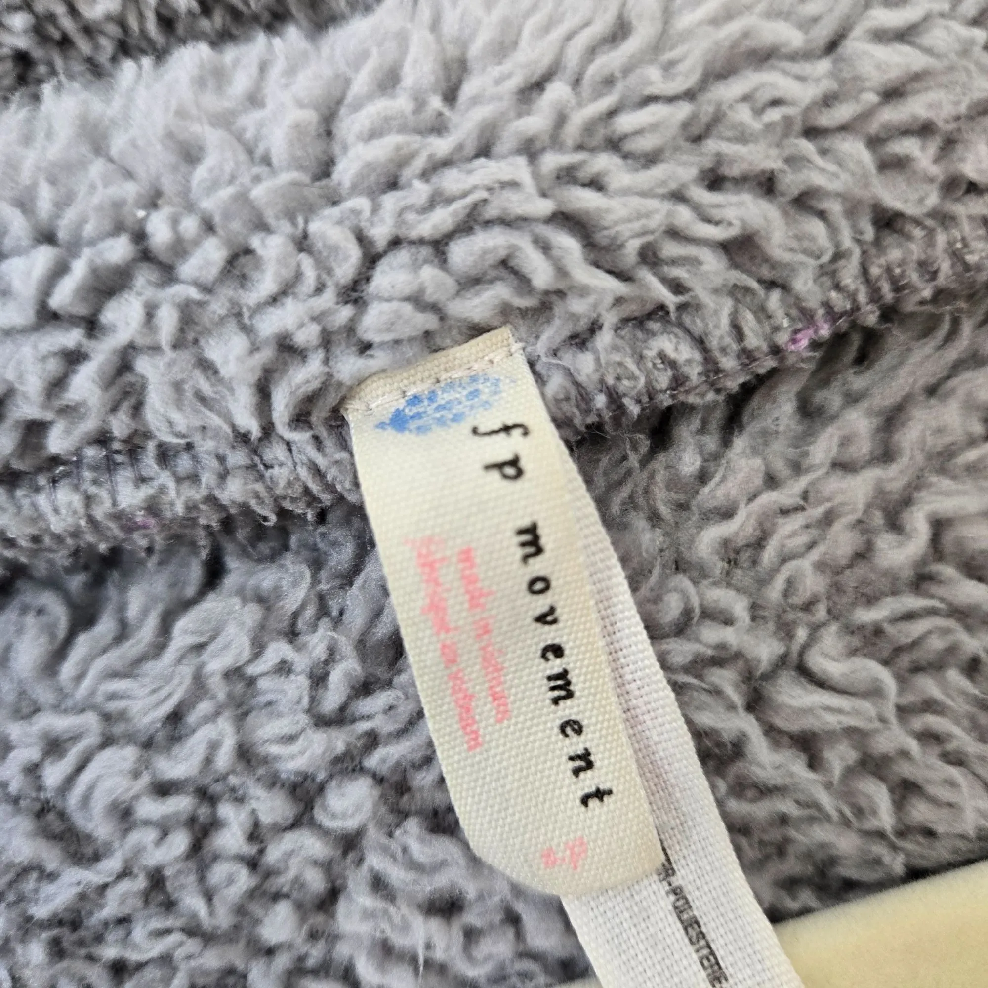 Free People Movement Oversized Faux Fur Cropped Full Zip Jacket Size Small