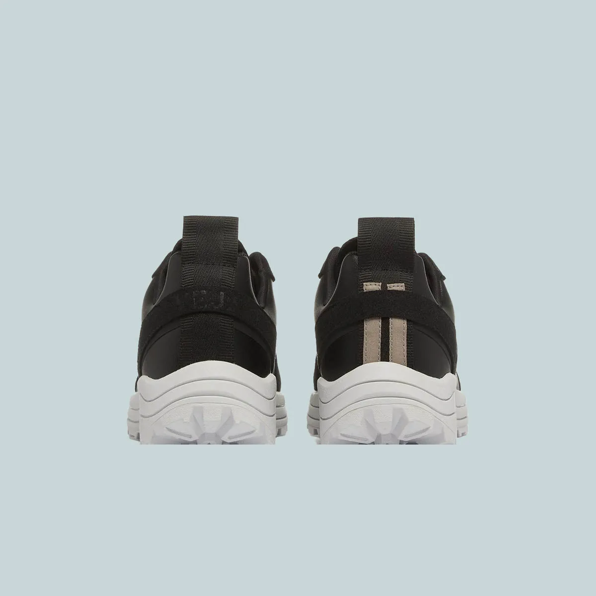 Men's Veja Hiking sneaker black/pearl