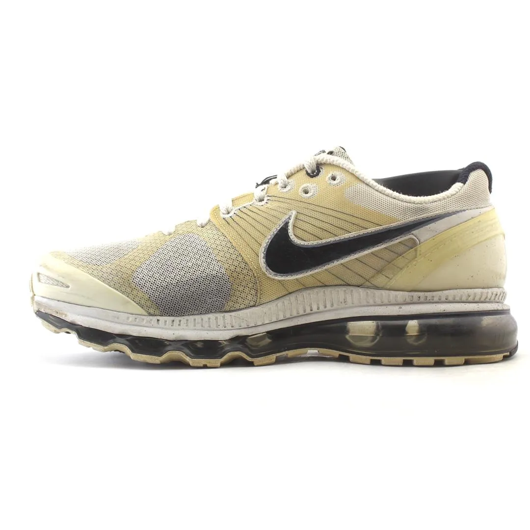 NIKE  AIR MAX  2010