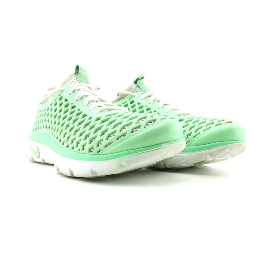 NIKE AIR REJUVEN8