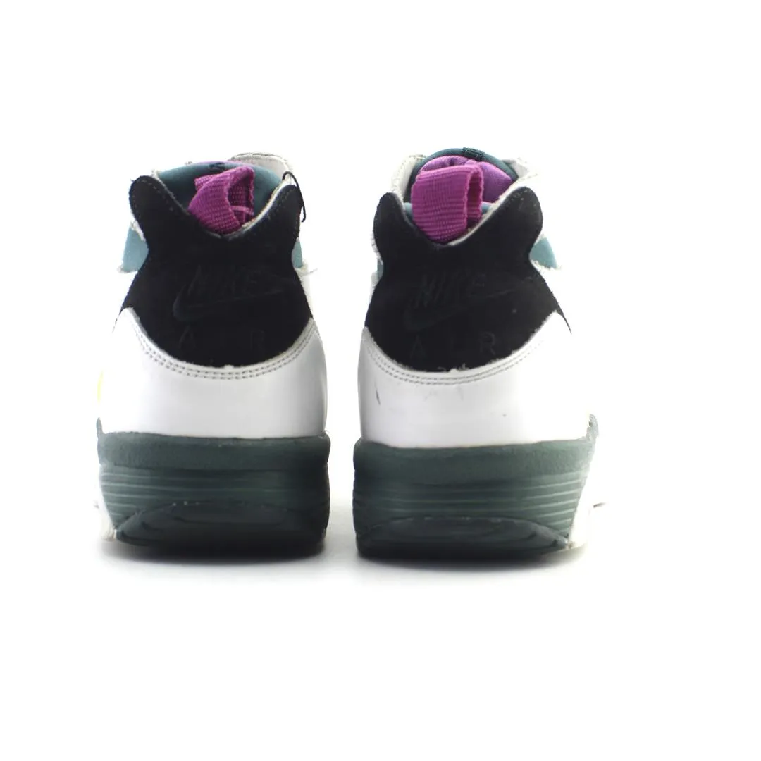NIKE AIR TRAINER HUARACHE