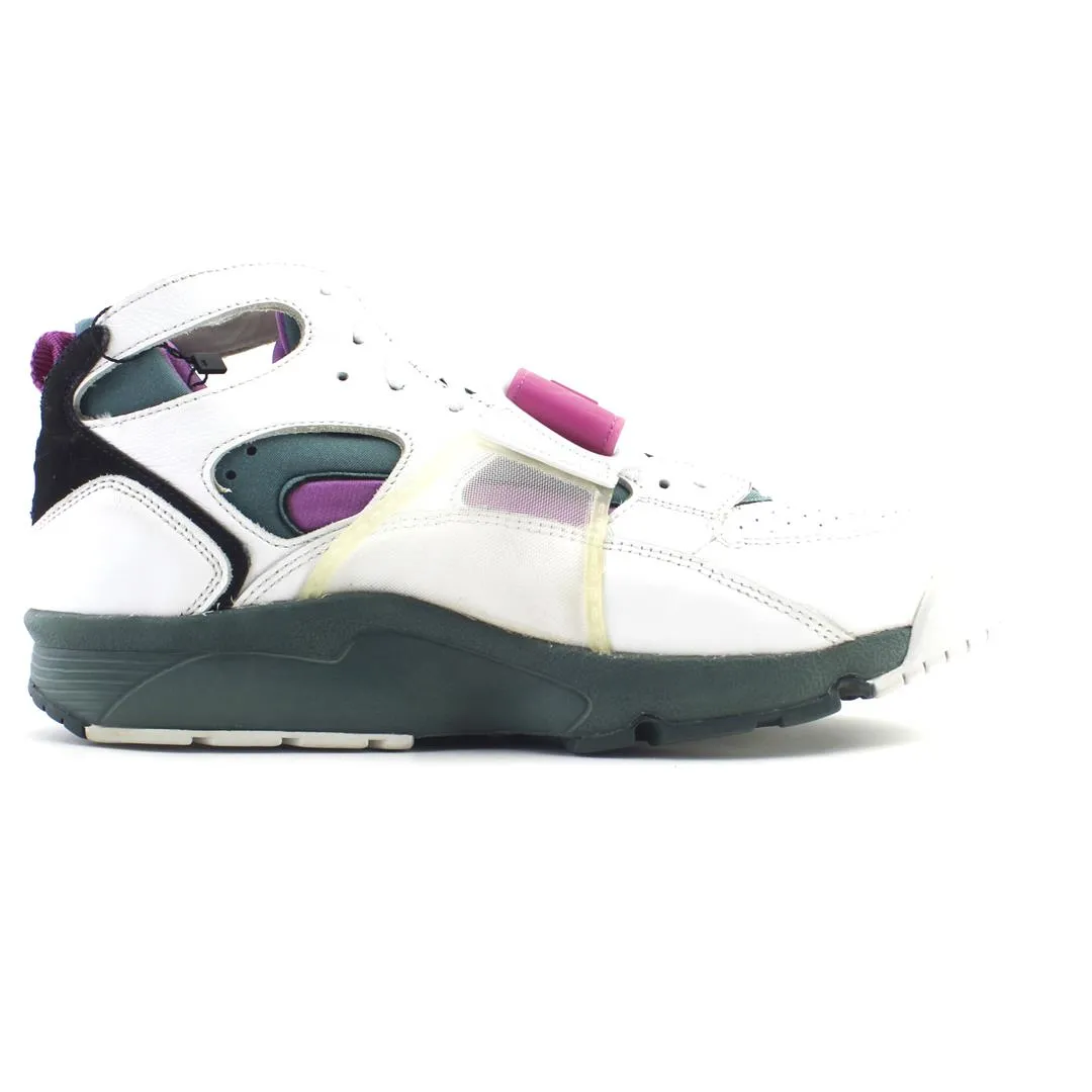NIKE AIR TRAINER HUARACHE