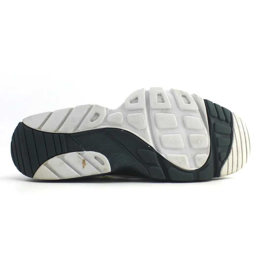 NIKE AIR TRAINER HUARACHE