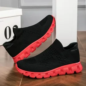 Rutschfeste, weiche Sohle Atmungsaktiver Slip-on-Trainer
