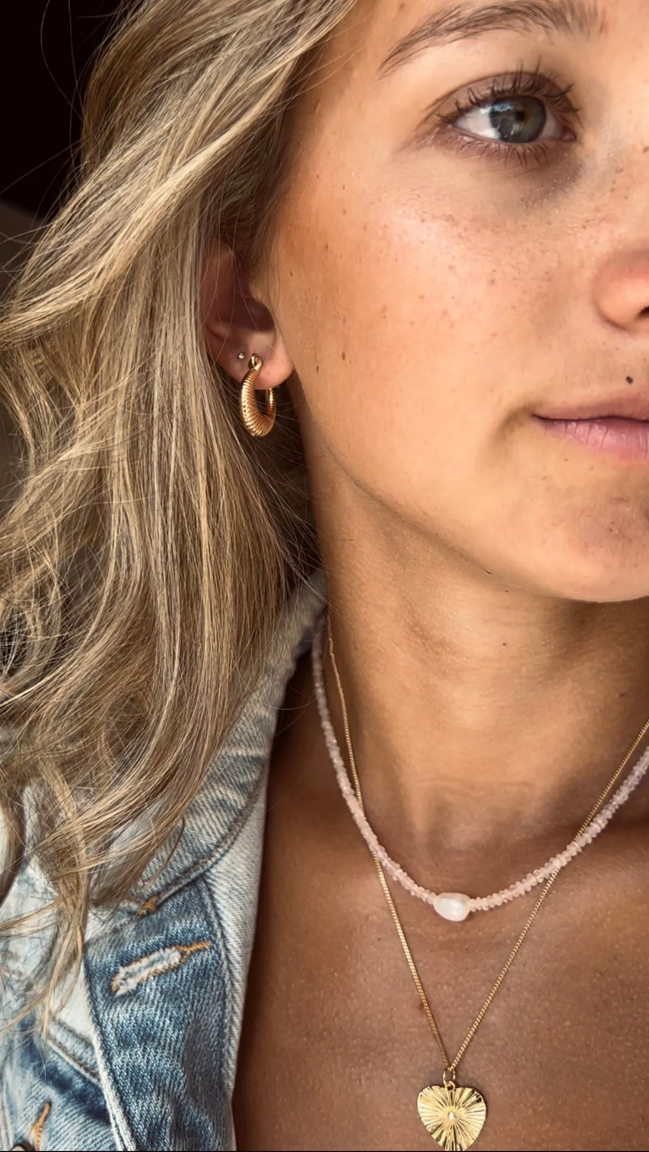 SMALL RIBBED HOOP