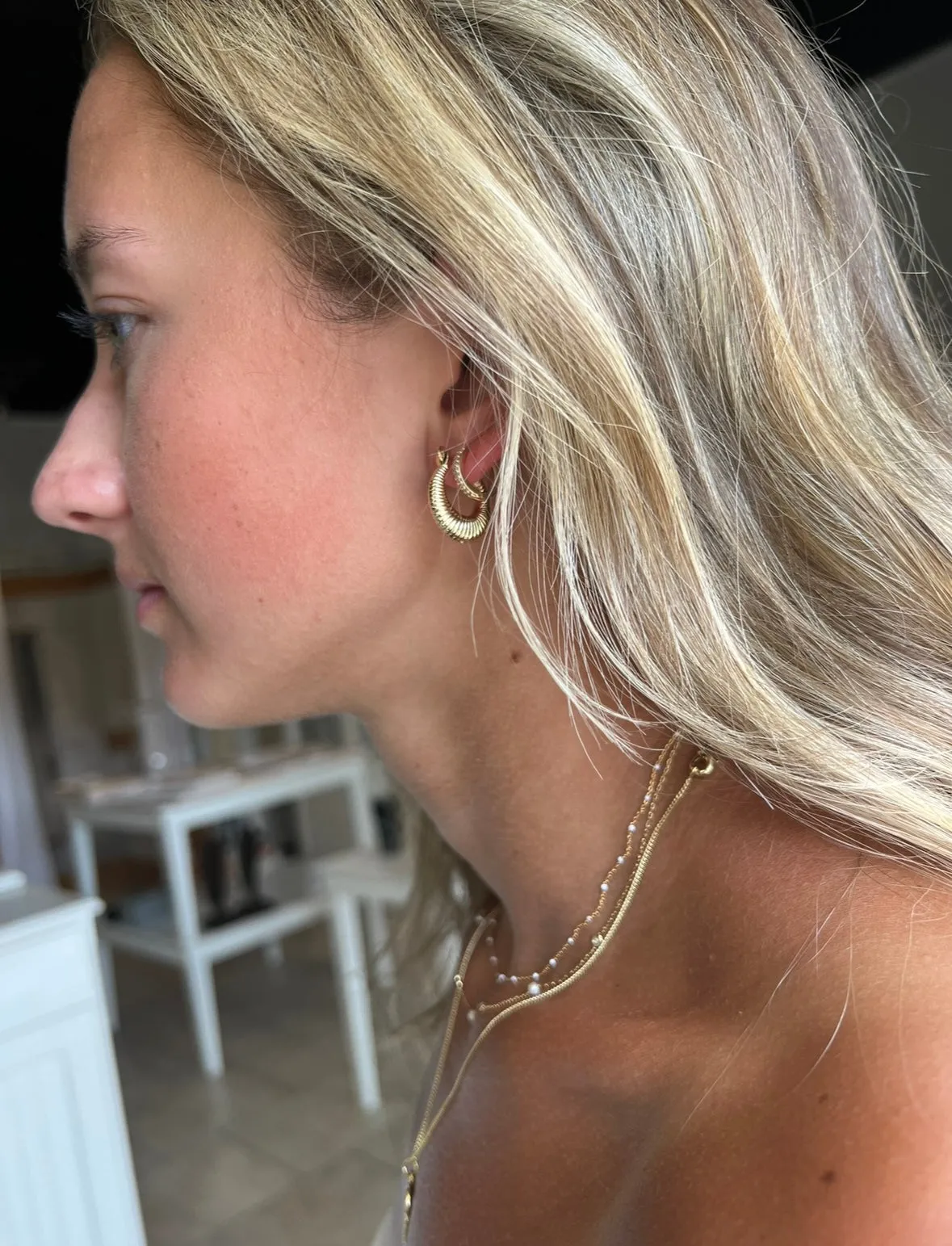 SMALL RIBBED HOOP