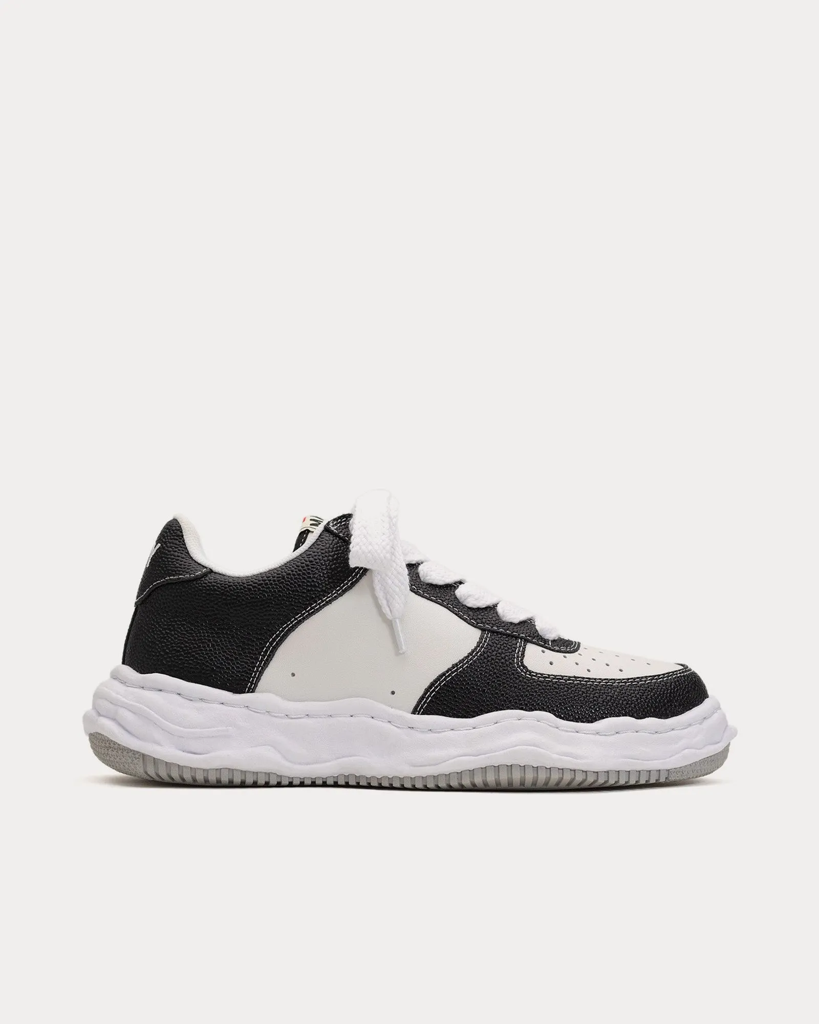 Wayne OG Sole Embossed Leather Black / White Low Top Sneakers