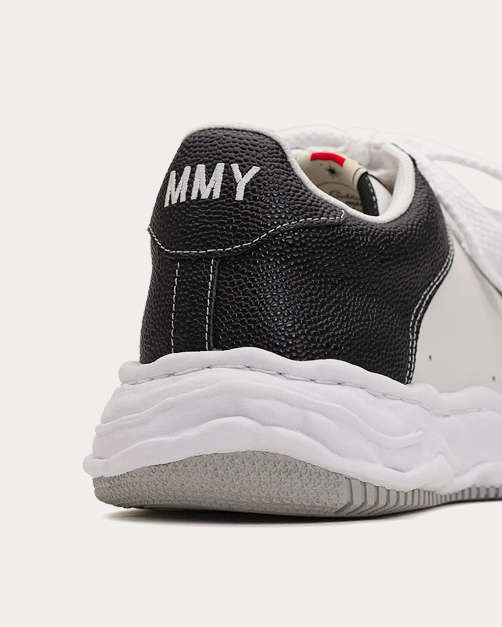 Wayne OG Sole Embossed Leather Black / White Low Top Sneakers